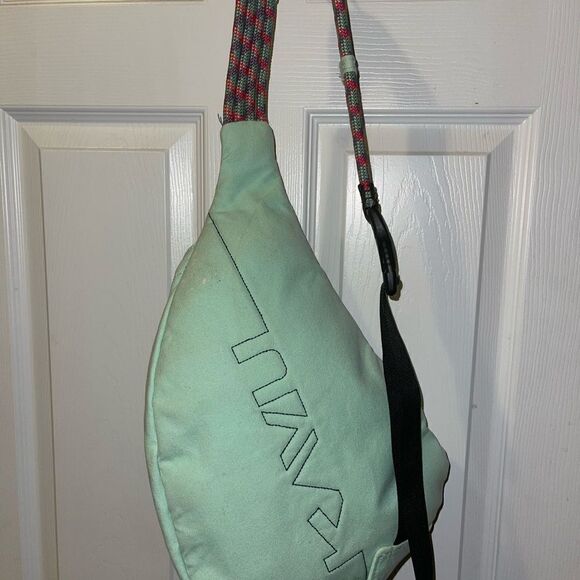 KAVU Rope  Canvas mint Green Sling Bag Crossbody Backpack - Picture 3 of 10
